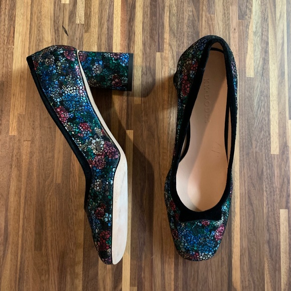 KK Dodds "GiGi Flora" Shoes - Picture 2 of 16